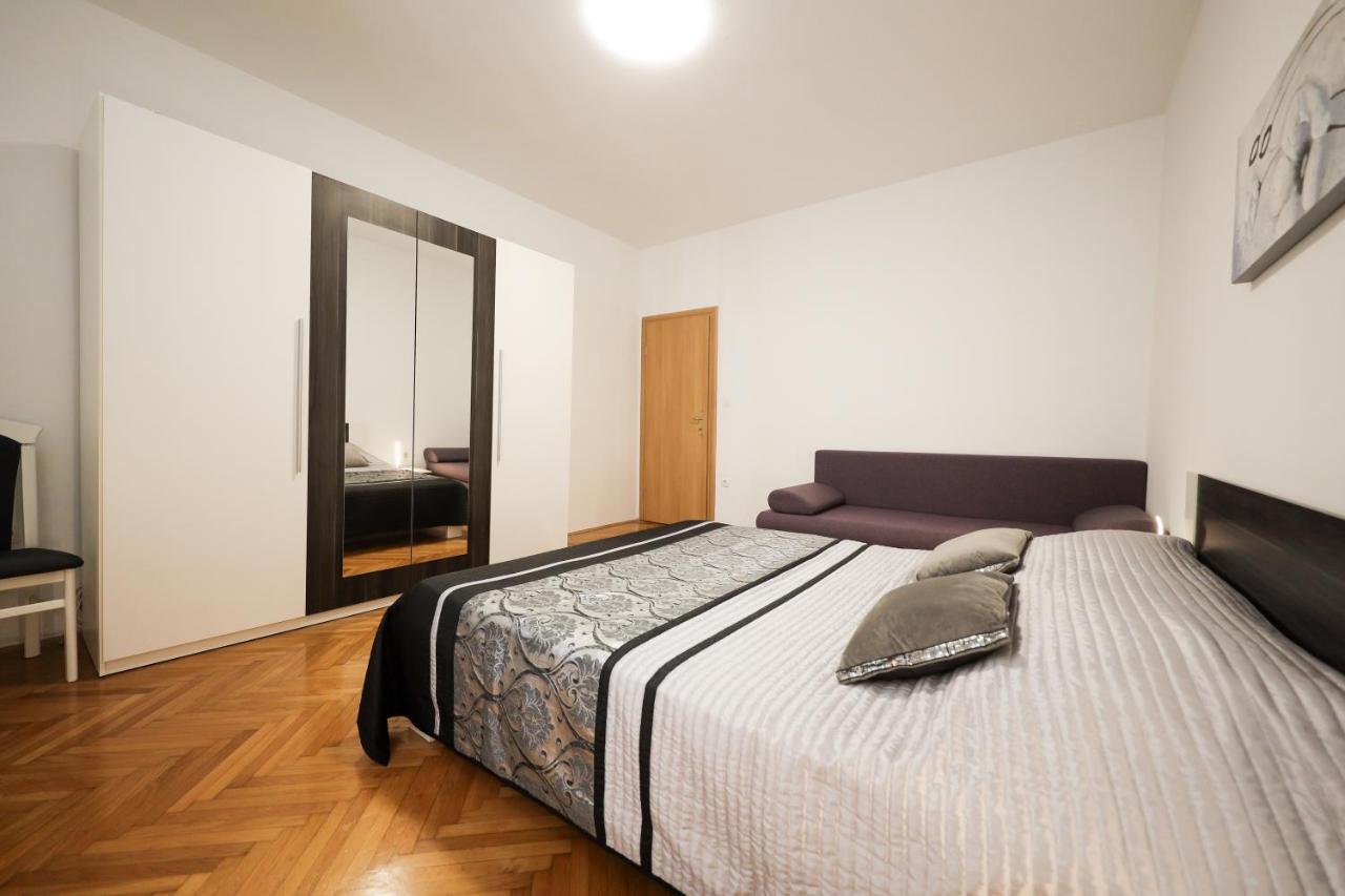 Apartamento Zara city center Exterior foto
